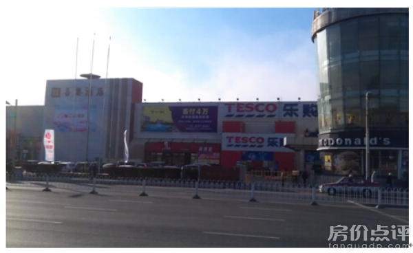 乐购超市15号班车司机服务太差.我们经常做不